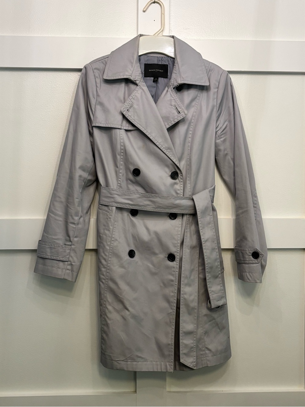 Banana Republic Light Gray Double-Breasted Trench Coat